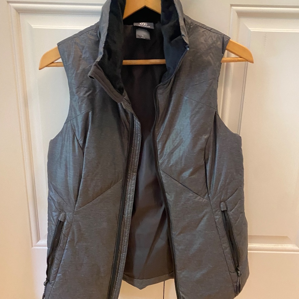 Champion Women's Winter Vest - Grey Size Small